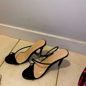 Black strappy heel